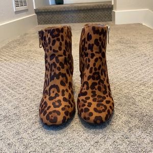 Leopard/cheetah print booties